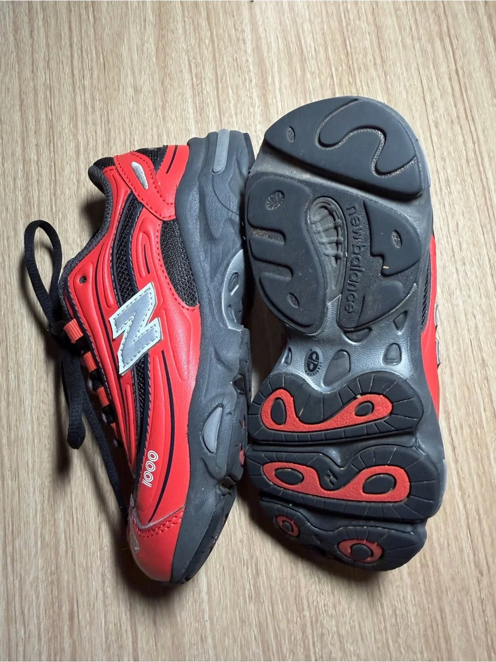 New Balance 1000 'Blast Red